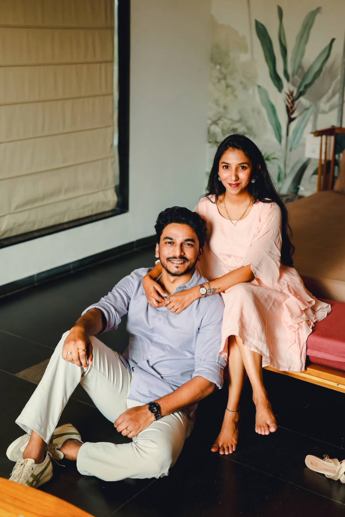 Rohit and Sakshi smiling together